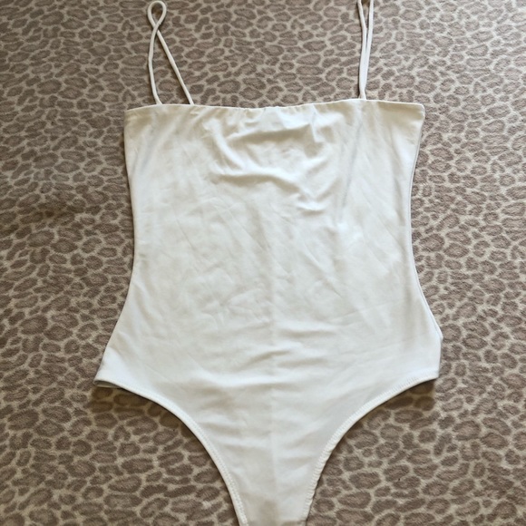 Ivory fashion nova bodysuit - Picture 2 of 2